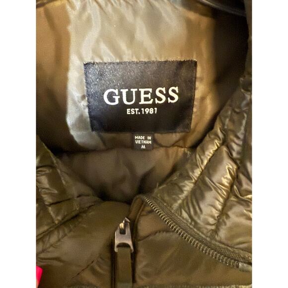 GUESS Men’s Puffer Jacket | Olive Green | Size M | Lightweight Quilted Zip-Up - Picture 2 of 4